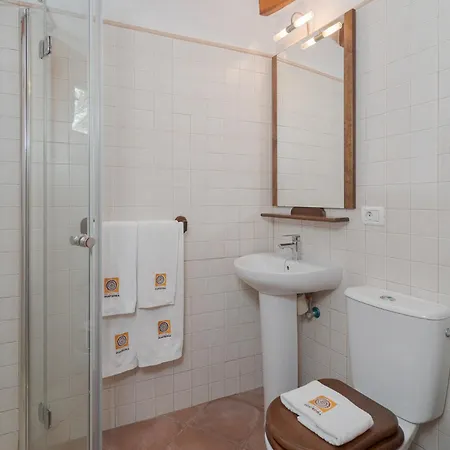 Kır Evi Redondo De *